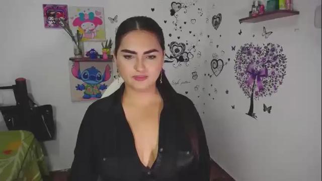 Image 6 of _ninahot Stream on Chaturbate on 2 months ago