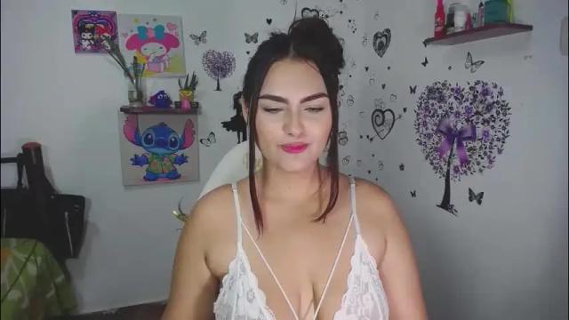 Image 3 of _ninahot Stream on Chaturbate on 2 months ago