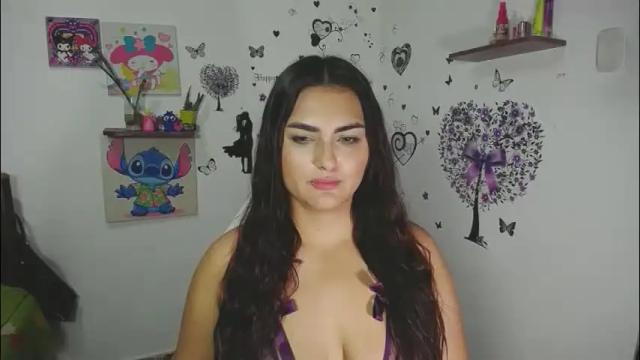 Image 10 of _ninahot Stream on Chaturbate on 2 months ago