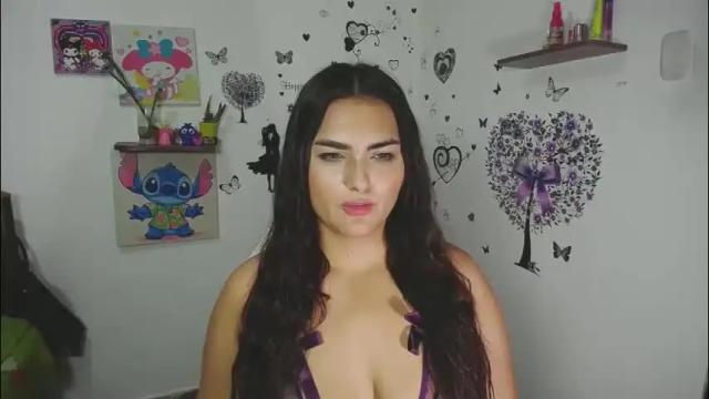 Image 11 of _ninahot Stream on Chaturbate on 2 months ago