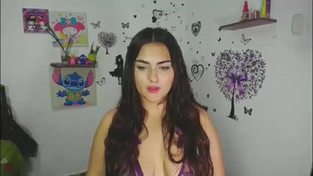 Image 2 of _ninahot Stream on Chaturbate on 2 months ago