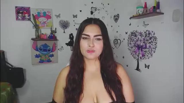 Image 10 of _ninahot Stream on Chaturbate on 2 months ago