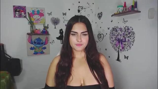 Image 11 of _ninahot Stream on Chaturbate on 2 months ago