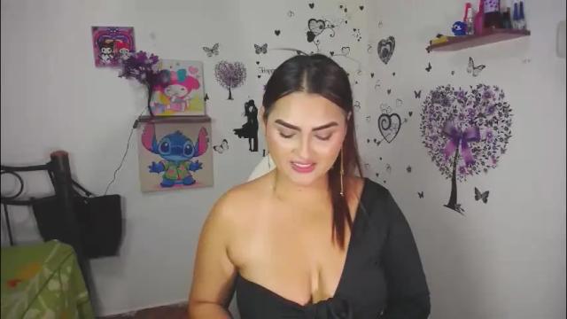 Image 4 of _ninahot Stream on Chaturbate on 13 days ago