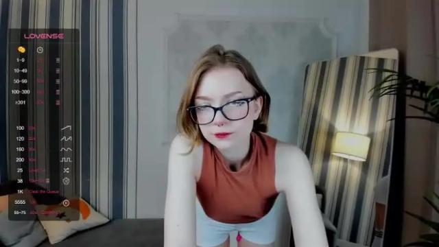 Image 2 of _nixel_ Stream on Chaturbate on 19 months ago