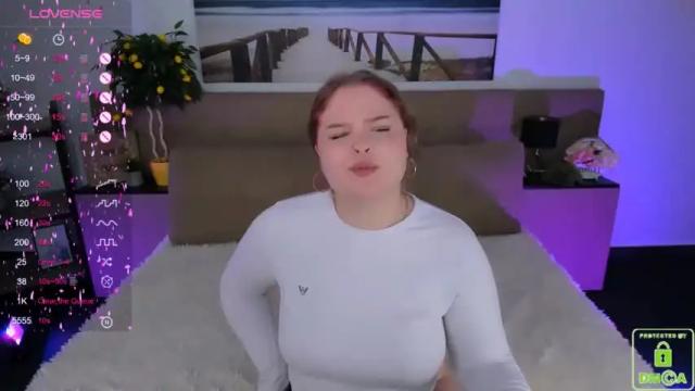 Image 2 of _oliviaaa_ Stream on Chaturbate on 19 months ago