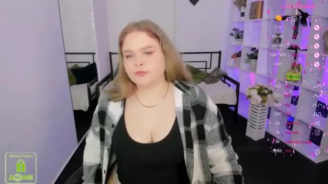 Image 3 of _oliviaaa_ Stream on Chaturbate on 19 months ago