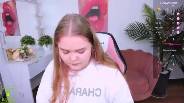 Image 11 of _oliviaaa_ Stream on Chaturbate on 19 months ago