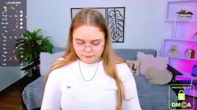 Image 7 of _oliviaaa_ Stream on Chaturbate on 18 months ago