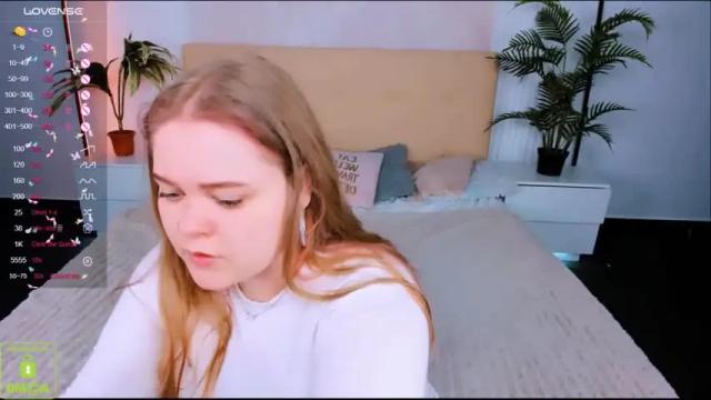 Image 7 of _oliviaaa_ Stream on Chaturbate on 18 months ago