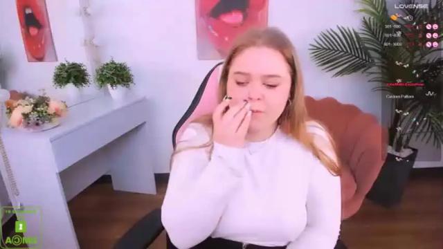 Thumbnail 1, _oliviaaa_'s Stream at Chaturbate, 18 months ago