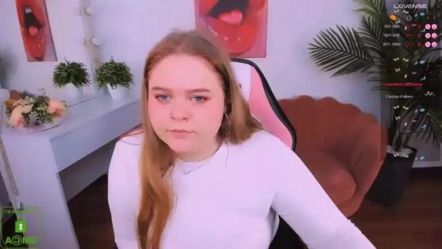 Image 7 of _oliviaaa_ Stream on Chaturbate on 18 months ago