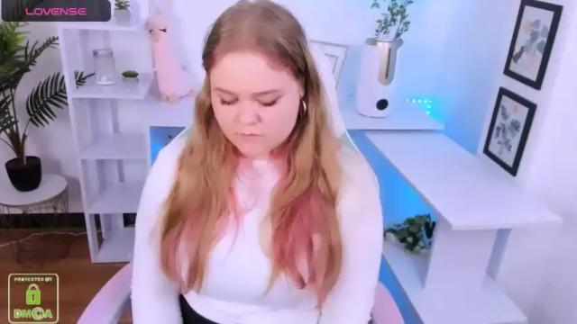 Image 7 of _oliviaaa_ Stream on Chaturbate on 18 months ago