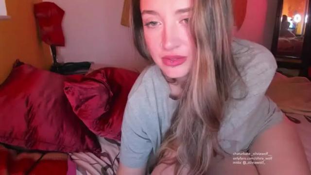 Image 11 of _oliviawolf__ Stream on Chaturbate on 15 months ago