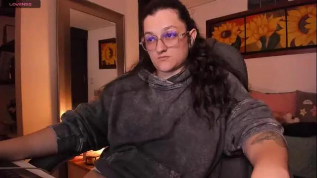Image 3 of _peach__ Stream on Chaturbate on 1 month ago
