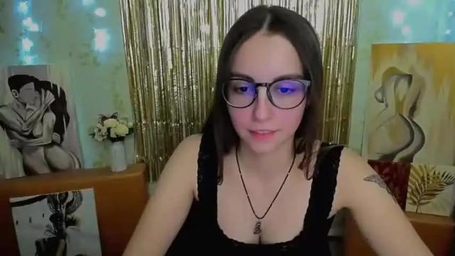 Thumbnail 3, _piece_of_happiness_'s Stream at Chaturbate, 17 months ago