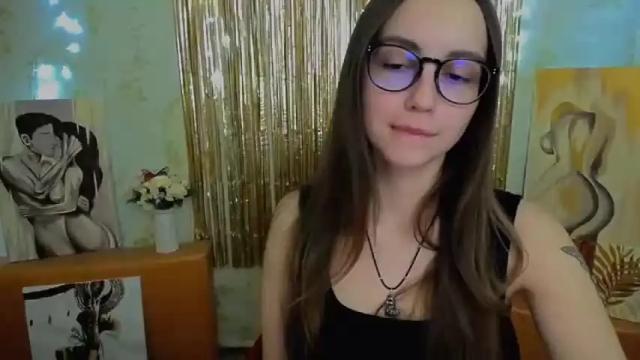 Image 3 of _piece_of_happiness_ Stream on Chaturbate on 17 months ago