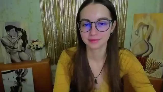 Image 3 of _piece_of_happiness_ Stream on Chaturbate on 17 months ago