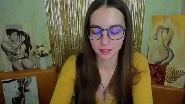 Image 4 of _piece_of_happiness_ Stream on Chaturbate on 17 months ago