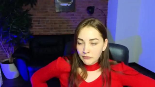 Image 2 of _pomegranate__ Stream on Chaturbate on 20 months ago