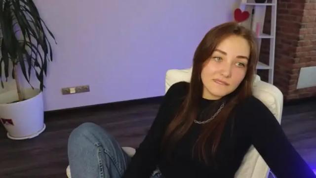 Image 3 of _pomegranate__ Stream on Chaturbate on 20 months ago