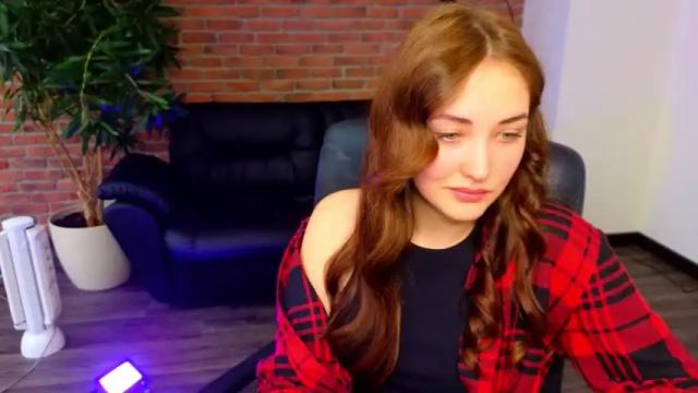 Image 4 of _pomegranate__ Stream on Chaturbate on 20 months ago