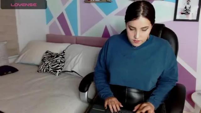 Image 3 of _purplepudin Stream on Chaturbate on 19 months ago