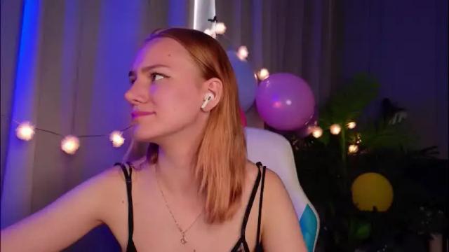 Image 12 of _ramona__ Stream on Chaturbate on 22 days ago