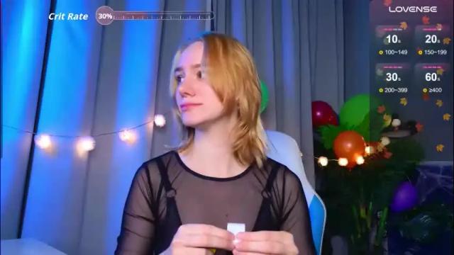 Image 2 of _ramona__ Stream on Chaturbate on 1 month ago