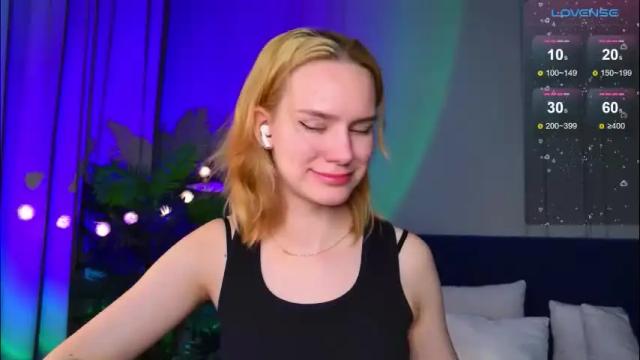 Image 10 of _ramona__ Stream on Chaturbate on 1 month ago