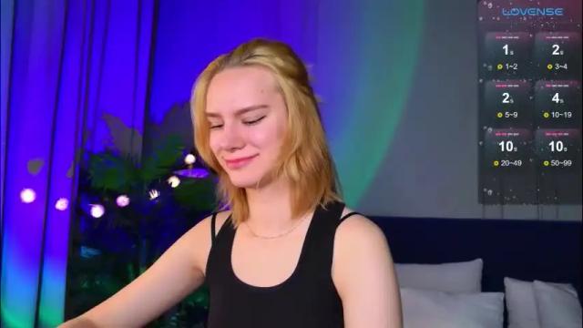 Thumbnail 3, _ramona__'s Stream at Chaturbate, 1 month ago