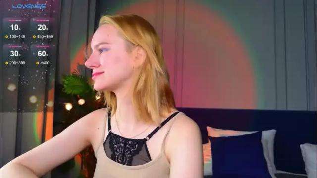 Image 6 of _ramona__ Stream on Chaturbate on 1 month ago