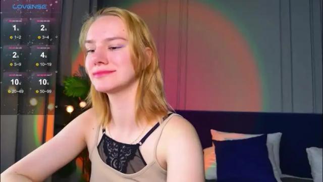 Image 7 of _ramona__ Stream on Chaturbate on 1 month ago