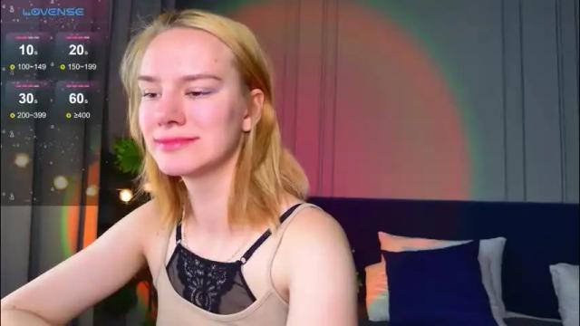 Image 8 of _ramona__ Stream on Chaturbate on 1 month ago