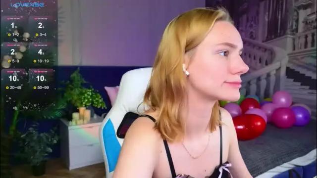 Thumbnail 2, _ramona__'s Stream at Chaturbate, 26 days ago