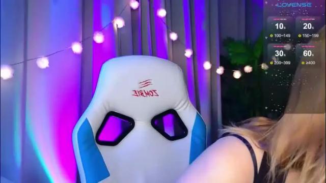 Image 10 of _ramona__ Stream on Chaturbate on 27 days ago