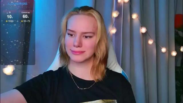 Thumbnail 3, _ramona__'s Stream at Chaturbate, 2 days ago