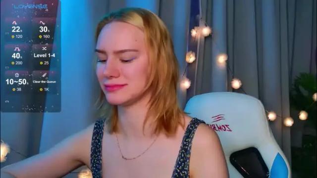 Image 4 of _ramona__ Stream on Chaturbate on 15 days ago