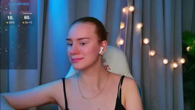 Image 12 of _ramona__ Stream on Chaturbate on 8 days ago