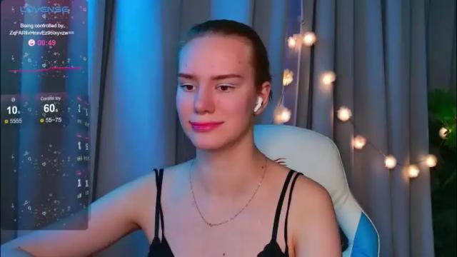 Image 7 of _ramona__ Stream on Chaturbate on 8 days ago