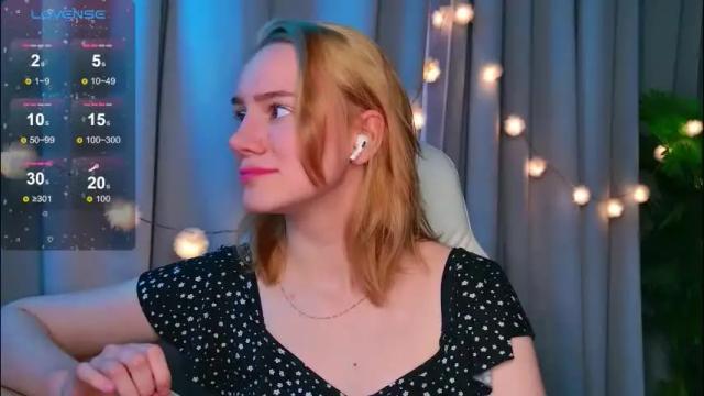 Image 6 of _ramona__ Stream on Chaturbate on 6 days ago