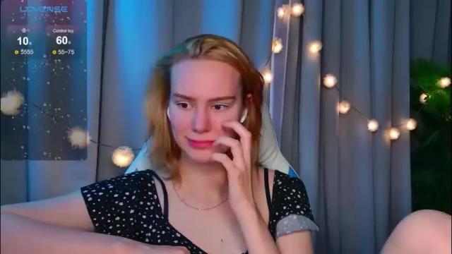 Image 8 of _ramona__ Stream on Chaturbate on 6 days ago