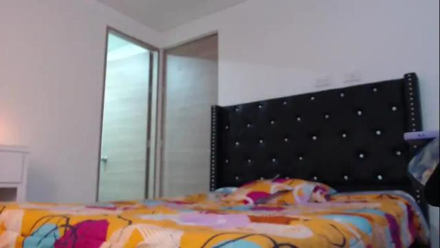Image 10 of _ravenna_ Stream on Chaturbate on 1 month ago