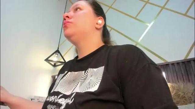 Thumbnail 1, _rebecca1's Stream at Chaturbate, 20 hours ago