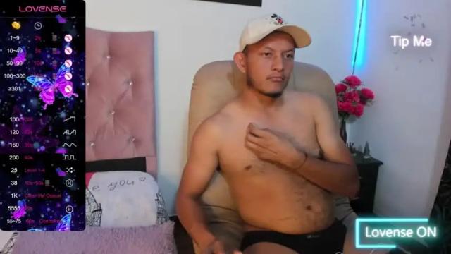 Image 10 of _rick_and_gaby_plays Stream on Chaturbate on 17 months ago