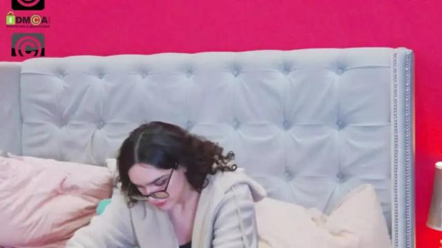 Image 3 of _rosalia_s Stream on Chaturbate on 15 months ago