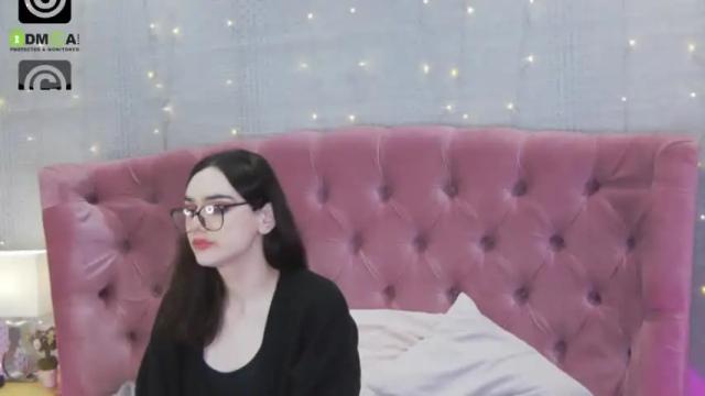 Image 6 of _rosalia_s Stream on Chaturbate on 14 months ago