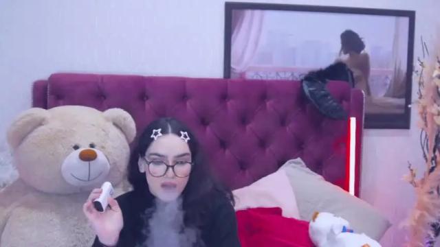 Image 2 of _rosalia_s Stream on Chaturbate on 14 months ago