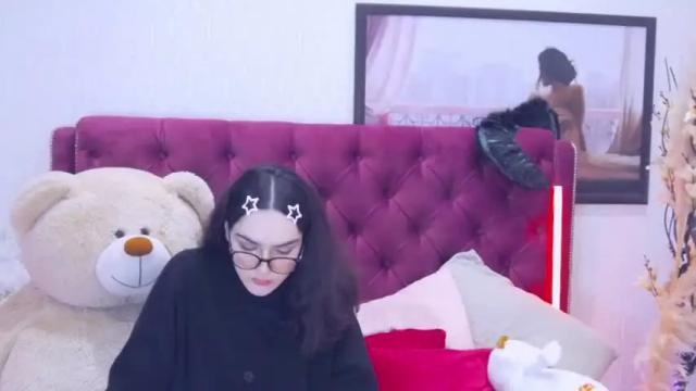 Image 3 of _rosalia_s Stream on Chaturbate on 14 months ago