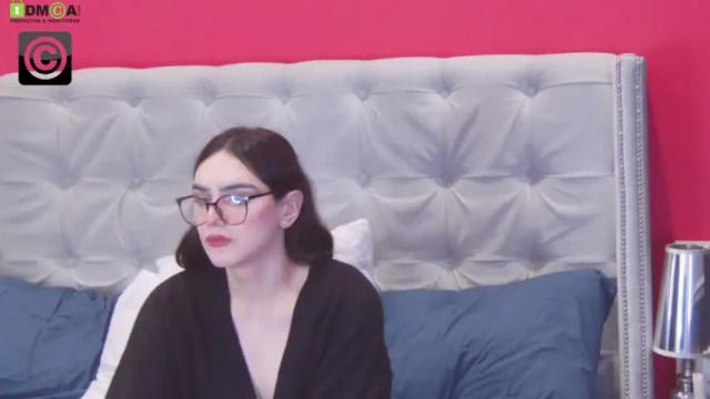 Image 2 of _rosalia_s Stream on Chaturbate on 14 months ago